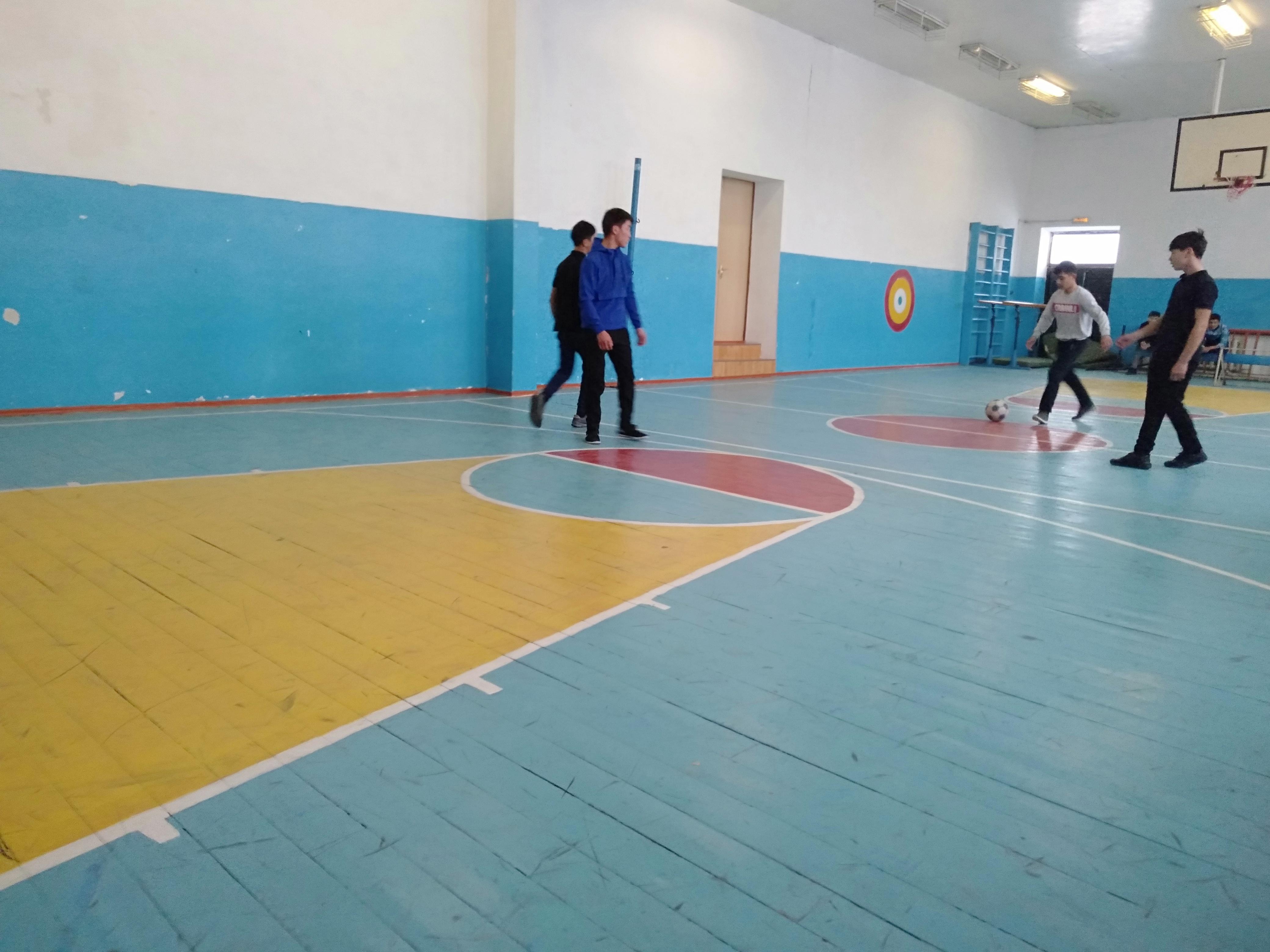 Мини футболдан жарыс