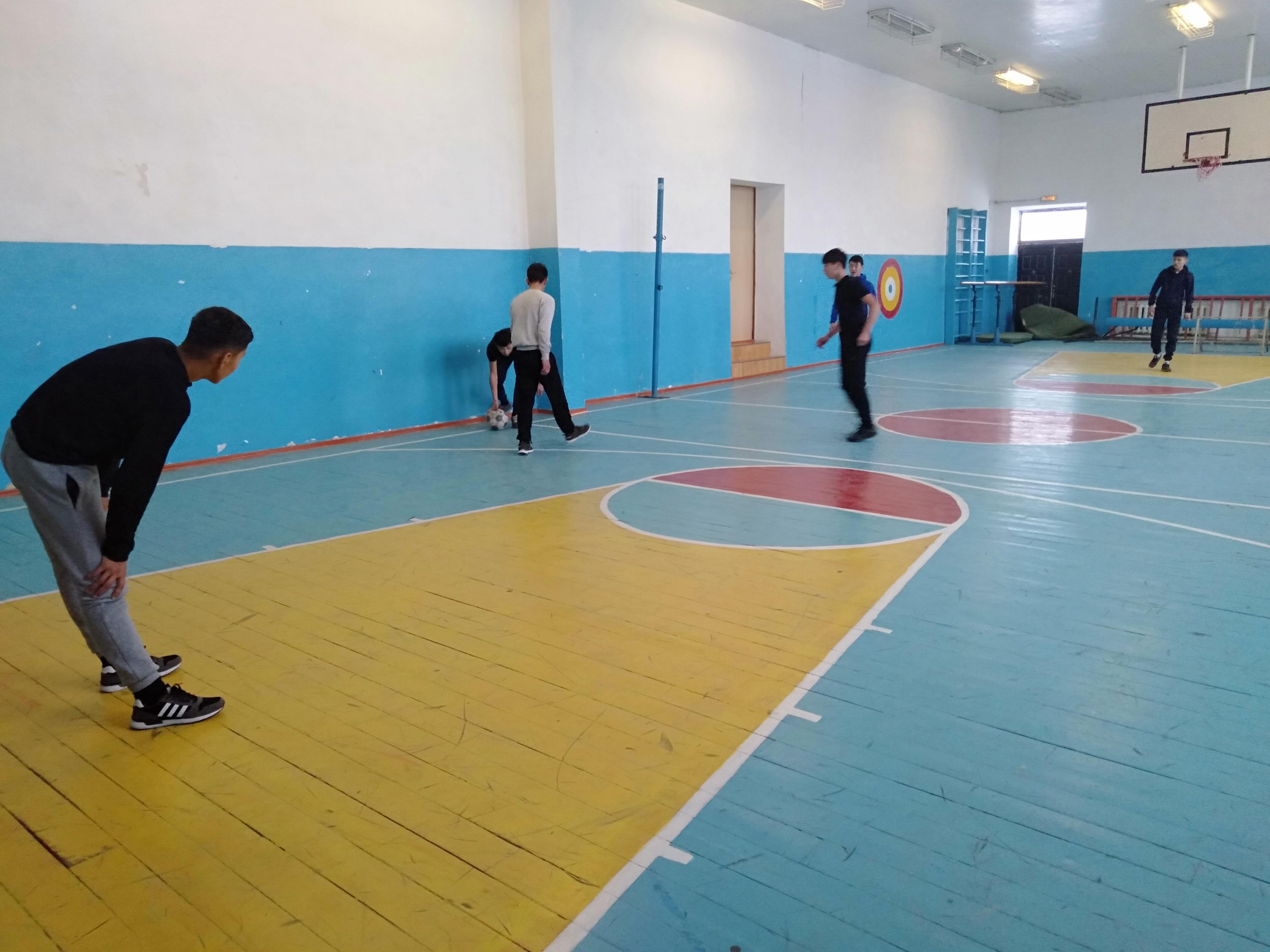 Мини футболдан жарыс