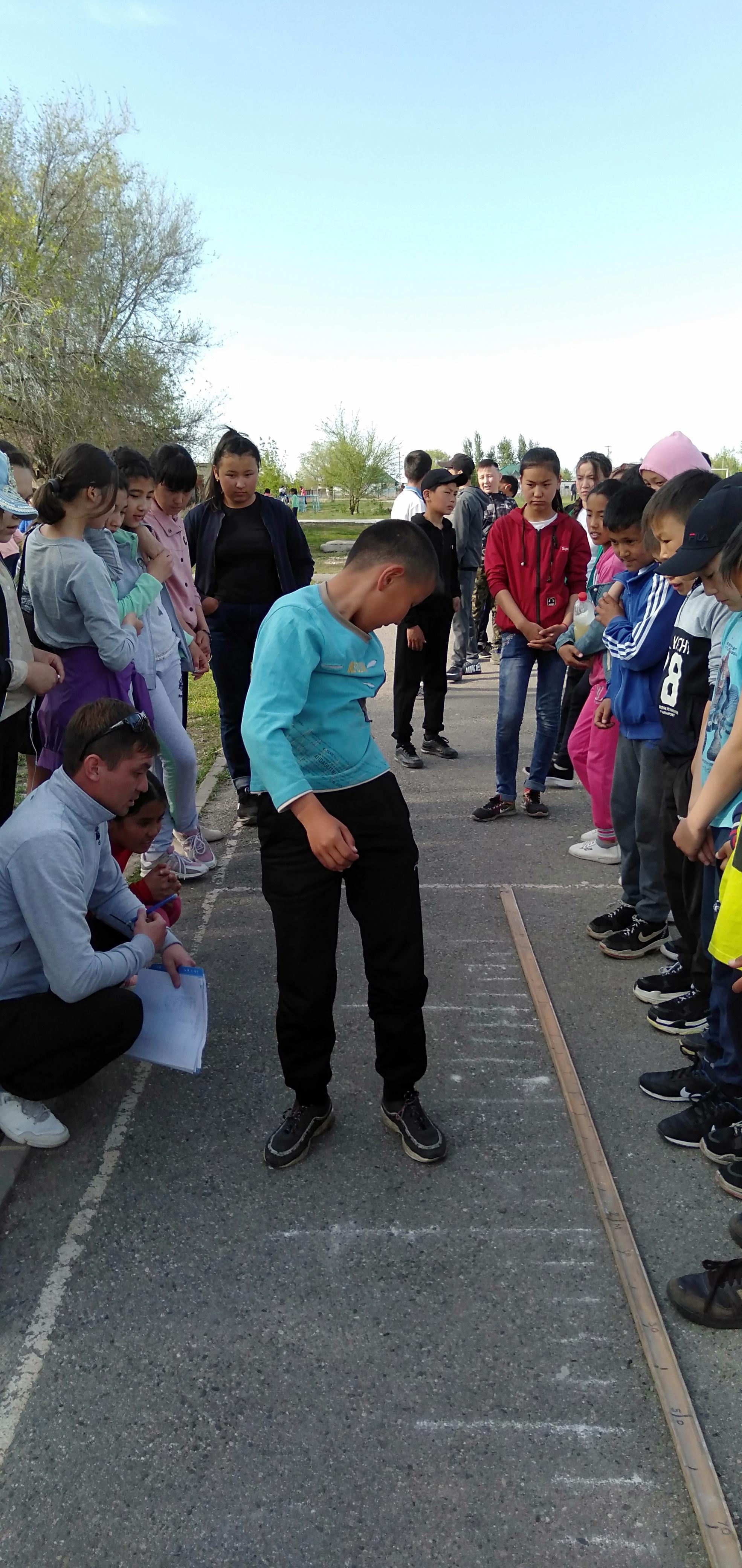 7 мамыр - Отан қорғаушылар күні   