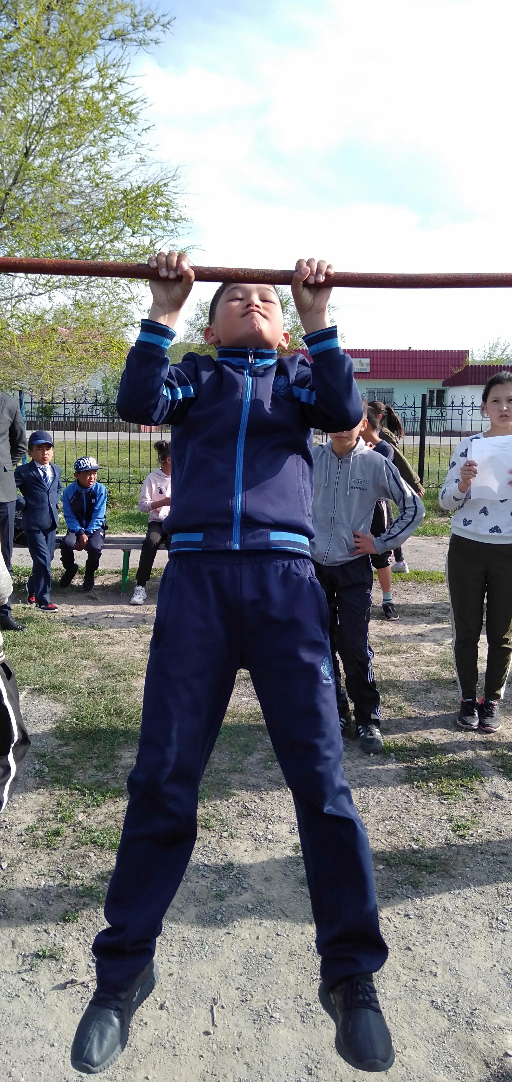 7 мамыр - Отан қорғаушылар күні   